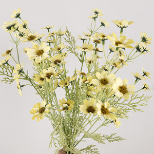 Ramo de Flores de Margarita Artificial de Seda, Alta Simulación, Estilo Natural, Decoración del Hogar, Accesorios para Bodas al Aire Libre - Product Image 2