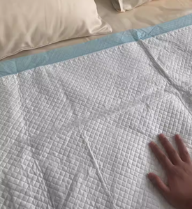 Sábana impermeable desechable portátil de suministro de fábrica, ropa interior para bebés y almohadillas para orinar, conveniente para cambiar pañales - Product Image 3