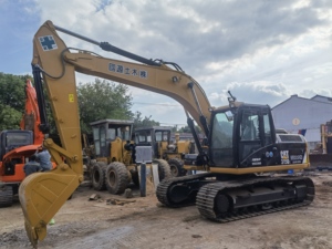 รถขุดมือสอง CAT 315D ของแท้จาก CAT สภาพดี พร้อมใช้งาน - Product Image 2