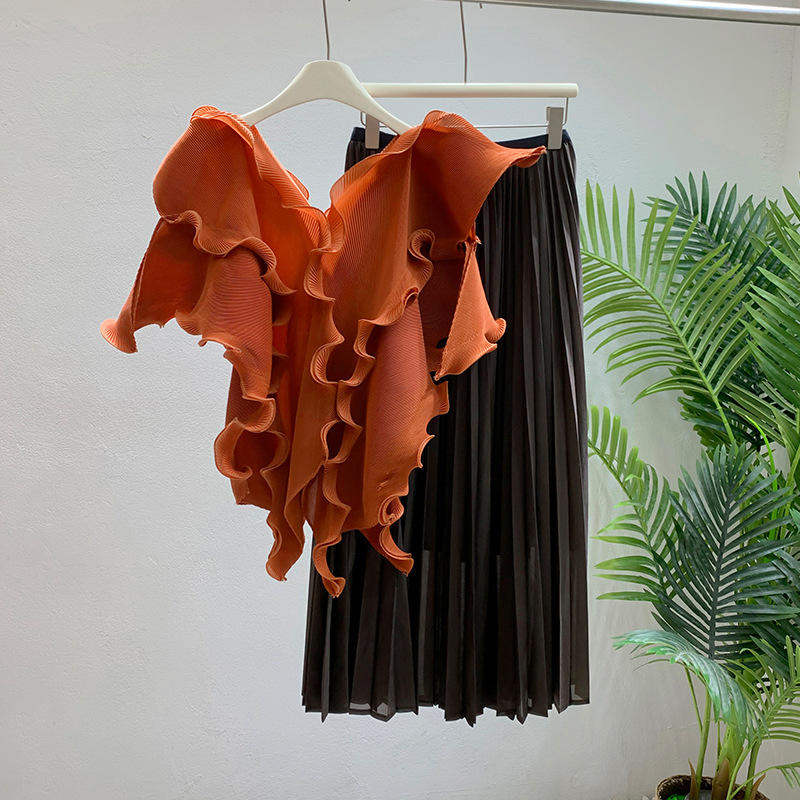 สีน้ำตาล