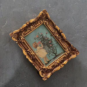 กรอบรูปเรซินแนววินเทจสไตล์ยุโรปกรอบรูปขนาดเล็กแกะสลักหรูหราสำหรับตกแต่งบ้านและจัดแสดงงานศิลปะ - Product Image 5