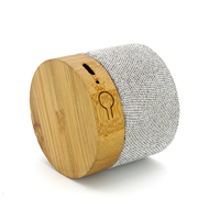 Vente en gros Boîtier en bambou écologique Haut-parleur cylindrique Mini haut-parleur sans fil portable Cadeau de Noël Haut-parleur de musique de bureau