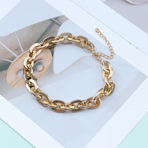 European American Fashion Jewelry <b>Set</b> Zinc Alloy Chain Necklace <b>Bracelet</b> Women's Geometric Oval Design Minimalist Punk Style - Product Image 2