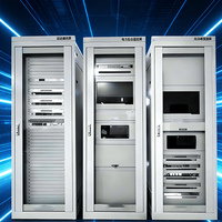 Armoire de surveillance intelligente pour systèmes d'alimentation et de surveillance de réseau électrique