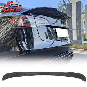 เหมาะสำหรับ Tesla Model 3 2017-2026 Performance P Style Trunk Spoiler CFL: ลายคาร์บอนไฟเบอร์ - Product Image 1