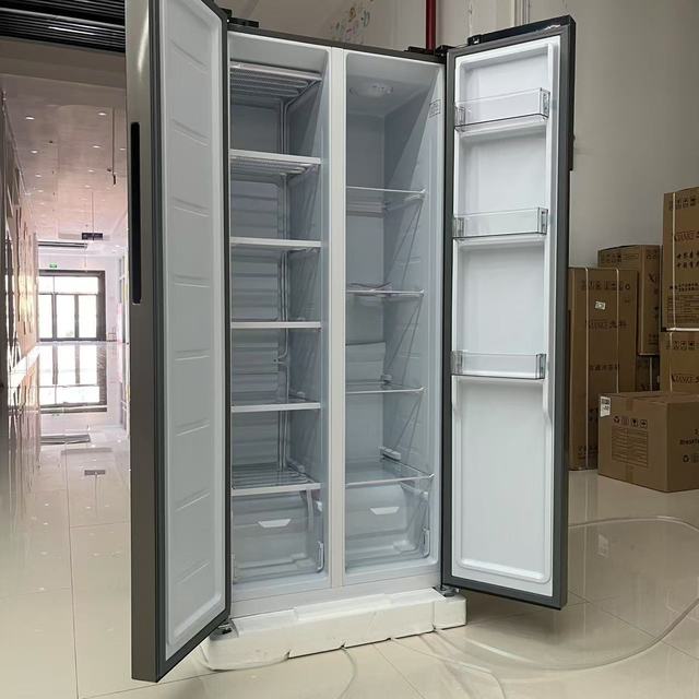 Best-selling Large-capacity 418L Double-door Refrigerator with First-level Energy Efficiency and Energy-saving Features