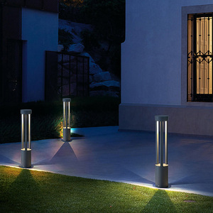 โคมไฟสนามกลางแจ้งทันสมัย โครงเหล็ก ฝาครอบแก้ว แสงสีขาวอบอุ่น 2700K IP66 AC 220V พร้อมเซ็นเซอร์ตรวจจับความเคลื่อนไหว พลังงานแสงอาทิตย์ - Product Image 4