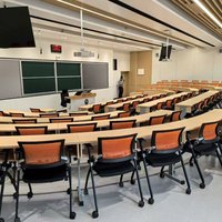 Chaise de bureau pour vente directe, chaise rembourrée empilable en plastique pour formation et conférence, chaise visiteur à base de traîneau pour salle de réunion