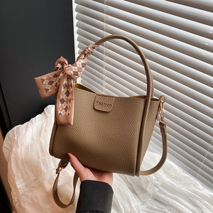 Sac à main pour femme, nouvelle collection printemps/été 2025, style niche, sac seau polyvalent, sac bandoulière - Product Image 2