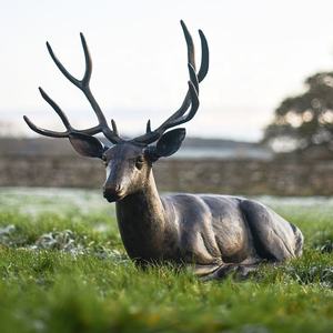 Yaban hayatı bahçe dekorasyon yaşam boyutu bronz kafa Up Buck yalan Doe heykeli ayakta geyik heykel - Product Image 4