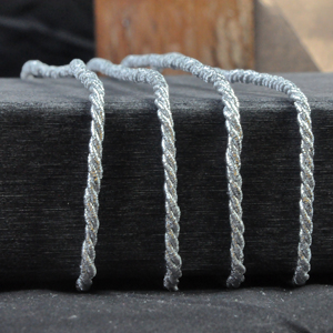Para collar y pulsera <span class=keywords><strong>de</strong></span> embalaje <span class=keywords><strong>de</strong></span> regalo <span class=keywords><strong>de</strong></span> cordón <span class=keywords><strong>de</strong></span> poliéster 3 trenzado <span class=keywords><strong>de</strong></span> oro o <span class=keywords><strong>plata</strong></span> trenzado cordón decorativo - Product Image 4