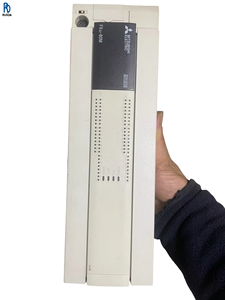 Module de contrôleur logique programmable (PLC) pour automatisation industrielle FX3U-80MT/ES-A, 40 entrées, 40 sorties transistor - Product Image 1