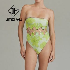 Traje de Baño de Una Pieza con Estampado Bohemio Personalizado OEM, Top Tubo con Abertura en la Cintura, Tela de Lujo con Protección Solar UPF 50, Nailon - Product Image 3