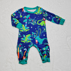 Conjunto <span class=keywords><strong>de</strong></span> Pijamas Familiares Navideños con Estampado <span class=keywords><strong>de</strong></span> Dinosaurios <span class=keywords><strong>para</strong></span> <span class=keywords><strong>Hombre</strong></span>, Azul Marino, T-Rex, Estegosaurio, Gorro <span class=keywords><strong>de</strong></span> Santa, Ropa <span class=keywords><strong>de</strong></span> Dormir Verde <span class=keywords><strong>para</strong></span> Papá, Mamá e Hijos - Product Image 3