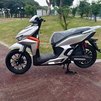 ALIA Wuxi Factory Direct Nouveauté Moto Électrique 72V pour Adultes, Prête à Transporter des Marchandises, avec Accessoires Personnalisés et Pneus de 14 Pouces, Achat en Gros