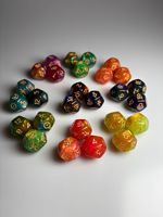 Dés à facettes 12 faces personnalisés, multicolores, effet caméléon, avec chiffres des constellations, en cristal porte-bonheur, créatifs, pour l'amour, pour le commerce transfrontalier AliExpress