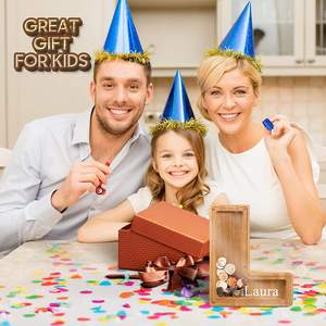 कस्टम व्यक्तिगत पारदर्शी लकड़ी की मुद्रा बचत बॉक्स डिय पिग्गी बैंक बच्चों के लिए कार्टन लकड़ी के पत्र उपहार के साथ - Product Image 4