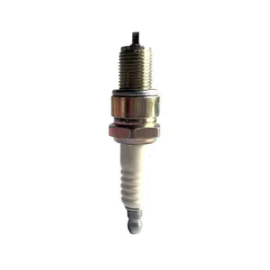 Factory Spark Plugs Bujias 7811 BP6ES For Cars For Audi For Mazda 0242235541 BP6ES 7811 Car Engine Plugs