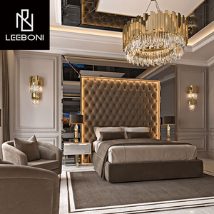 Letto Matrimoniale di Lusso Ultimo Modello dal Design Moderno Italiano, Mobili di Lusso per Camera da Letto, Letto King Size di Alta Gamma in Tessuto con Testiera Grande - Product Image 1