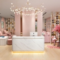 Bureau de réception commercial en bois moderne, écologique et durable, avec éclairage LED, design luxueux pour hôtel, salon de beauté, spa, centre commercial