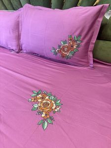 Cubrecama de Algodón con Bordado Floral, Color Rosa, Ligero, Transpirable, Tela Suave, Hecho en India, Pedido Personalizado - Product Image 3