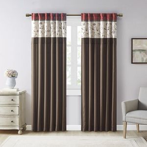 Voilage brodé monobloc pour la décoration intérieure - Product Image 1
