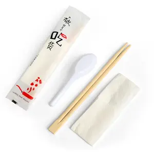 Bacchette e cucchiai di bambù usa e getta set di bacchette per cucchiaio forchetta tovagliolo ecologico