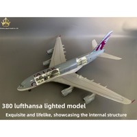 YIGUAN A380 Qatar Airways Modèle d'avion en résine photopolymérisable réaliste à double porte, avec lumières et roues, simulation statique, objet de collection artistique