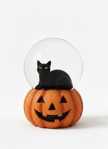 Globo de Nieve de Resina Personalizado de Fábrica con Diseño de Gato Negro y Calabaza de Halloween, Decoración de Cristal, Bola de Agua - Product Image 3