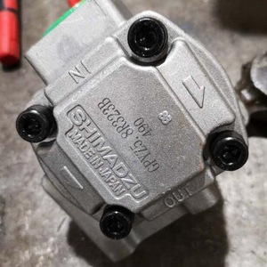 Bomba de engranajes Shimadzu GPY-4R GPYZ5.8R323B Fabricada en Japón Bomba hidráulica - Product Image 1
