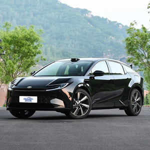 Precio de fábrica Bz5 Ev Car Nuevo <span class=keywords><strong>Toyota</strong></span> Electric Suv Carga rápida Batería de largo alcance Vida mediana <span class=keywords><strong>Toyota</strong></span> Bz5 Suv Vehículo - Product Image 5