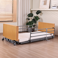 Luxuriöses Gepolstertes Elektrisches Krankenhausbett Ultra Niedrige Höhe Verstellbare Rückenlehne/Fußstütze Weiches Pflegebett für Demenzkranke und Senioren