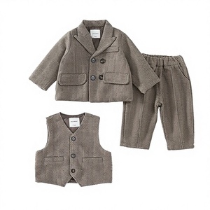 Costume <span class=keywords><strong>de</strong></span> garçon 2025 – Nouvelle collection automne – Ensemble trois pièces style occidental – Vêtements formels élégants pour bébés et jeunes enfants - Product Image 1