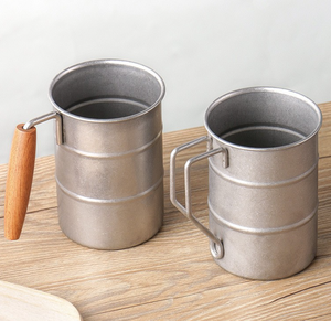 Tasse à eau rétro en acier inoxydable SUS 304 avec poignée en bois, <span class=keywords><strong>mug</strong></span> à café vintage en métal, tasse à boire portable pour le camping et le bar - Product Image 4