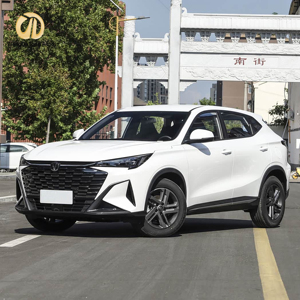 Potente Changan X5 PLUS 2026 Seconda Generazione 1.5L <span class=keywords><strong>MT</strong></span> Edizione Lusso Spaziosa Nuova <span class=keywords><strong>Auto</strong></span> - Product Image 1