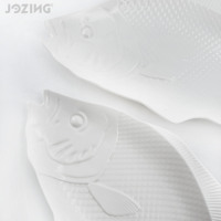 Assiette en céramique biodégradable en forme de poisson, blanche, moderne, 15x13 pouces, pour restaurants (vente en gros)