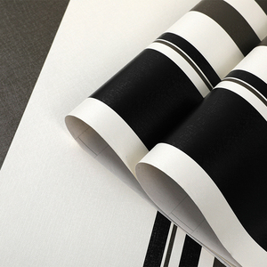 Autocollant de papier peint auto-adhésif moderne à rayures blanches <span class=keywords><strong>et</strong></span> noires <span class=keywords><strong>pour</strong></span> la décoration intérieure imperméable <span class=keywords><strong>pour</strong></span> le salon <span class=keywords><strong>et</strong></span> la <span class=keywords><strong>chambre</strong></span> à coucher - Product Image 4