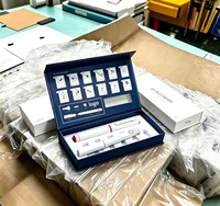 Stylos haut de gamme personnalisés, accessoires associés, matériaux écologiques, insert en EVA personnalisé, finition brillante ou mate en option, boîte magnétique.