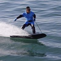 Planche de surf électrique haute puissance nouvelle génération avec coque en néoprène et fibre de carbone pour une utilisation avancée