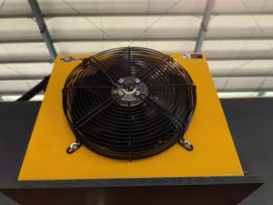 Prensa plegadora EURO <span class=keywords><strong>PRO</strong></span> 220t a la venta, prensa plegadora CNC 6 + 1Axis con DELEM DA69T - Product Image 5