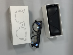 แว่นตาอัจฉริยะ X01-Ultra AI กล้อง 8MP WiFi4 JL7018F6 พร้อมระบบแปลภาษาด้วย AI และผู้ช่วยเสียง พร้อมกล่องชาร์จ - Product Image 4