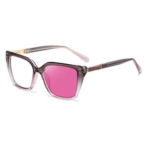 Nouvelles lunettes de soleil photochromiques œil de chat tendance pour femmes, protection UV400, monture en plastique et métal, pare-soleil classe 2 - Product Image 2