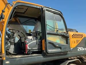 Bon prix, excavatrice sur pneus Hyundai 210W-9 d'origine coréenne, Hyundai 210 210W 210W-9 220 220LC-9s 220-9s d'occasion à vendre en stock - Product Image 4