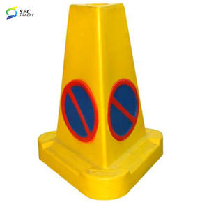 Jaune Nouveau produit PE Pyramide durable spécial triangle réfléchissant à 3 côtés avertissement pas de cône d'attente de stationnement avec base en caoutchouc - Product Image 2