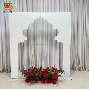 ของตกแต่งโค้งโลหะสีขาวคลาสสิกแบบเรียบหรู สำหรับตกแต่งเวทีงานแต่งงาน - Product Image 1