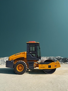 ลูกกลิ้งสั่นสะเทือนความเร็วสูง6T ความเร็วสูงตัดลงโครงการเสร็จสมบูรณ์เวลาเดียวรถบดถนนขนาดเล็ก - Product Image 3