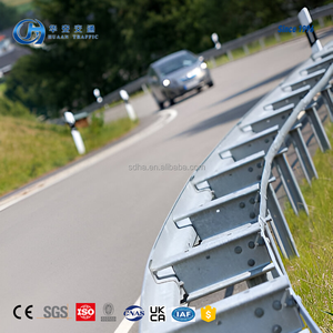 Guardrail Stradale Ammortizzante per Protezione Sicura su Strade Curve - Product Image 4