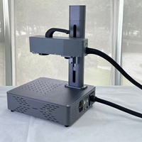 Máquina de Marcado Láser de Fibra Portátil de Producción Continua para Botellas de Plástico, Cables, Fecha de Lote, Código QR