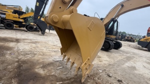 Original Japan Used CAT320 20Ton Medium Excavator, <b>Second</b> <b>Hand</b> Construction Digger, Equipped with Engine, Gearbox, Bearing - Product Image 3