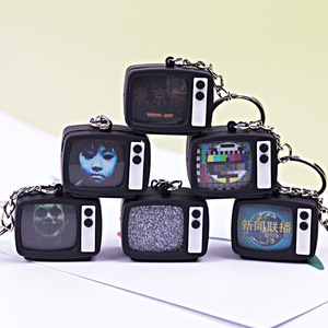 Vintage divertido Horror rencor Mini Tv llavero colgante simula juguete Tv caso colgante llavero regalo de Halloween - Product Image 1